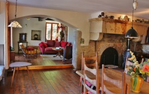 salon chambres d'hôtes la tourelle colombotte frankrijk